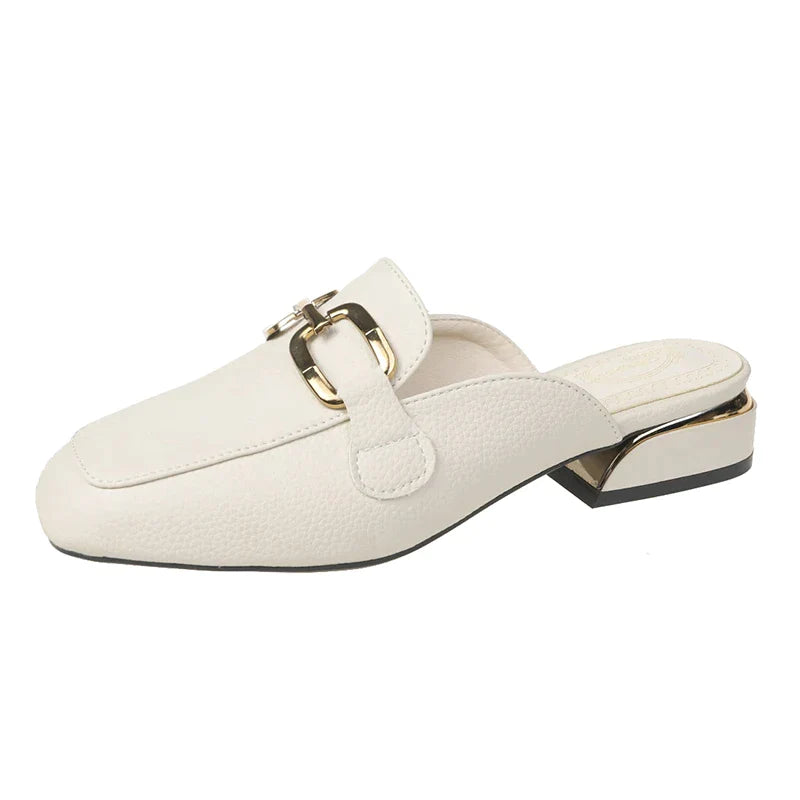 Mule Mocassim Feminino Off White  Eloá Fivela Dupla